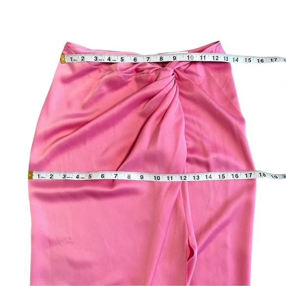 Wayf Inez Satin Midi Skirt In Bubblegum Pink Size XS - Picture 7 of 7